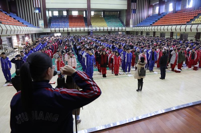 九江三中举行2018届高考百日冲刺誓师暨五市